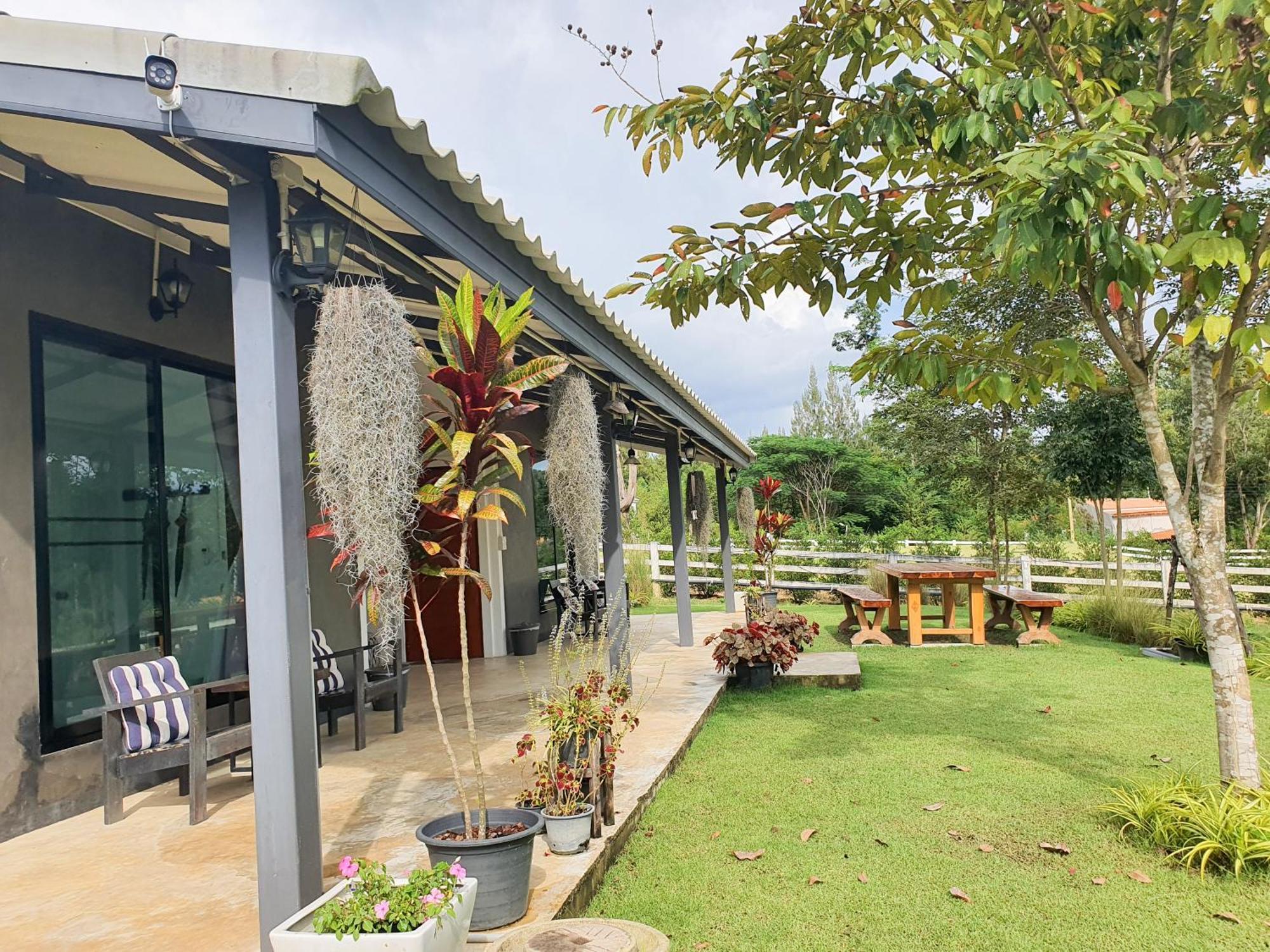 Dhanhill Bed&Cafe Ban Bu Khanun Экстерьер фото